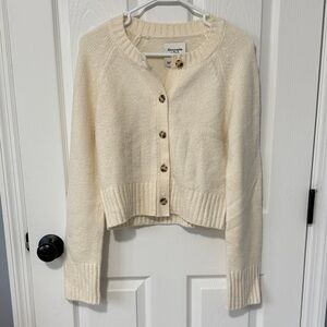 Abercrombie & Fitch Ivory Button-Front Knit Cardigan